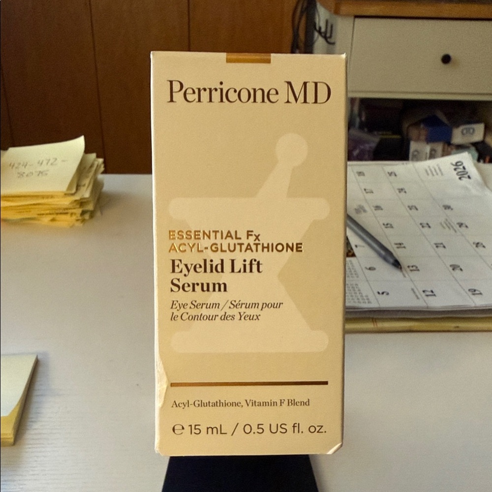 Perricone MD Eyelid Lift Serum - Beige Packaging